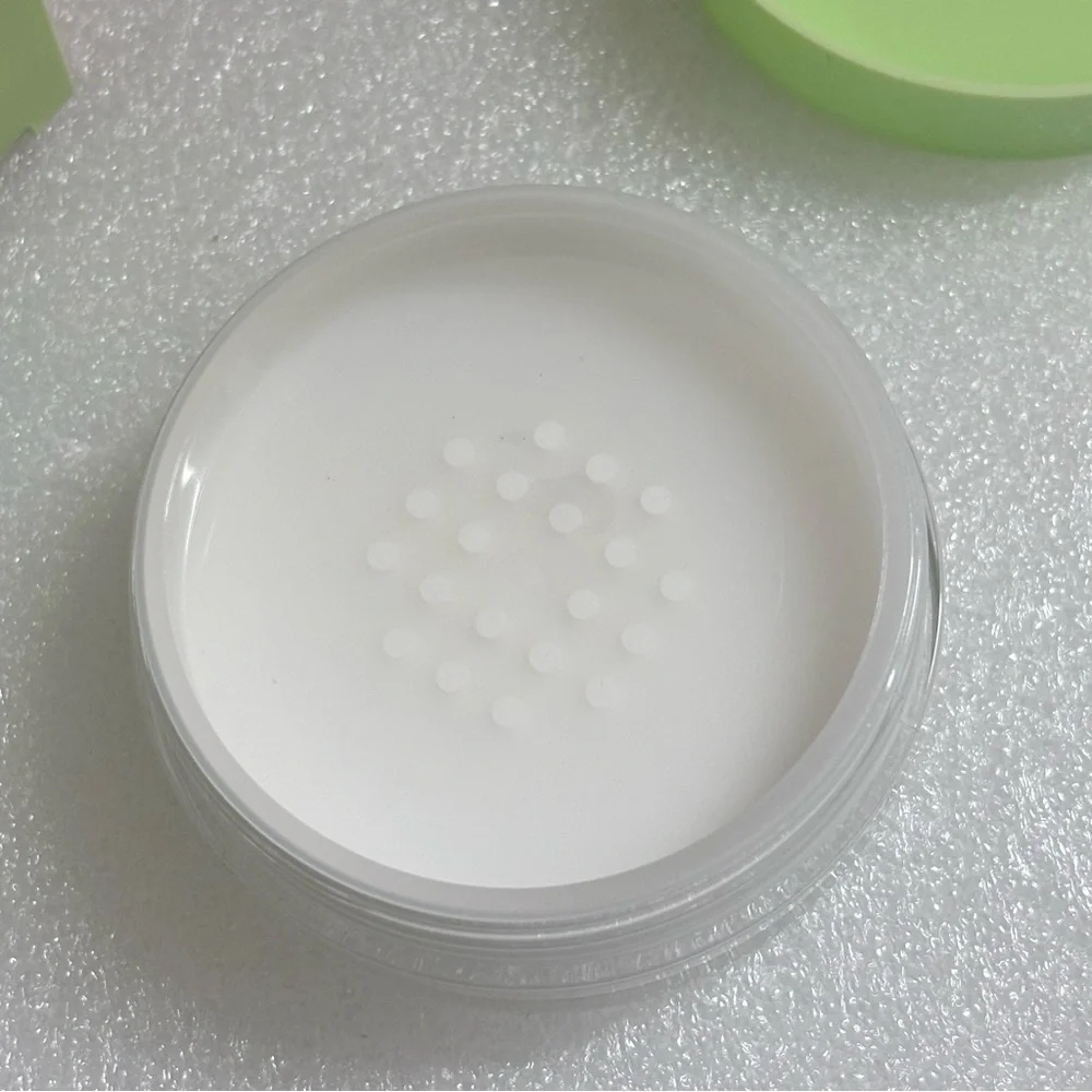 💝NIB Pixi H20 Skinveil Translucent Powder💝